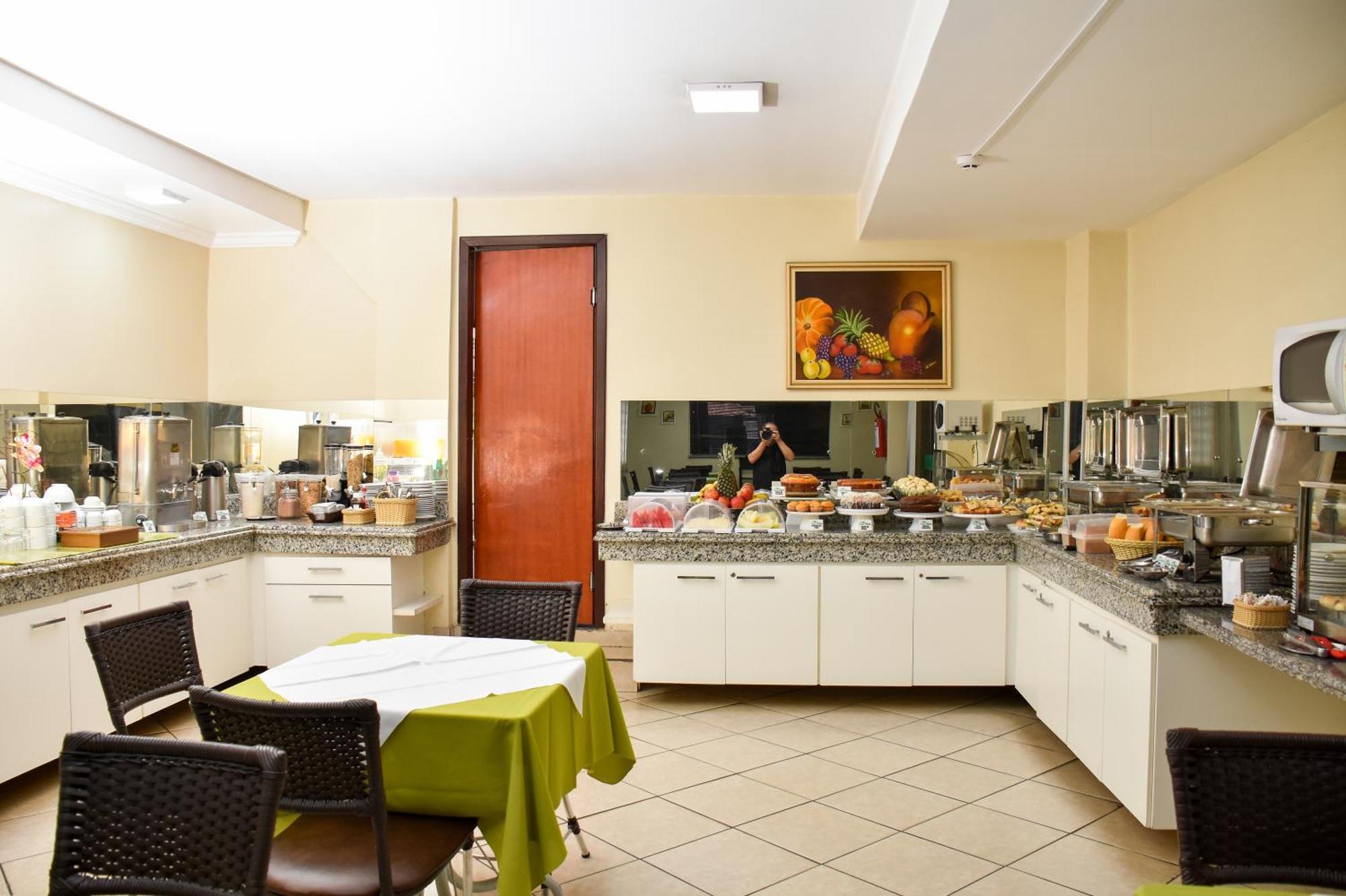 Hotel Casa Nova Várzea Grande Eksteriør billede