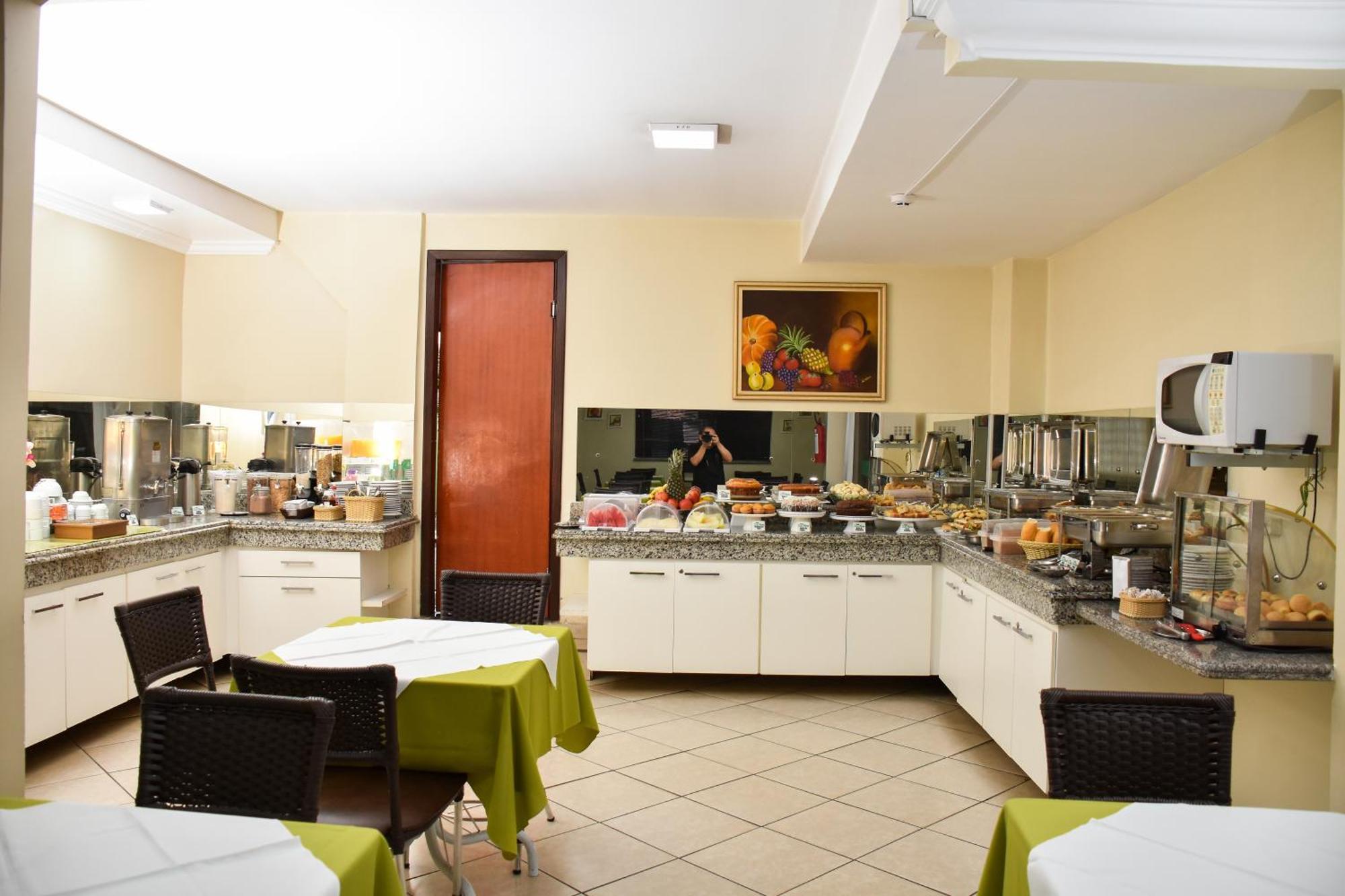Hotel Casa Nova Várzea Grande Eksteriør billede